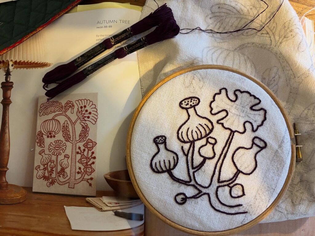 Instagram post from paloma_stitch. This post is in position 0.