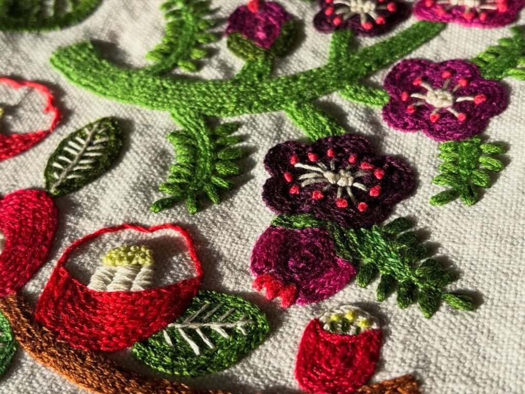 Instagram post from paloma_stitch. This post is in position 1.