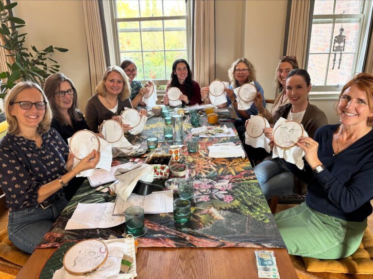 Instagram post from paloma_stitch. This post is in position 7.